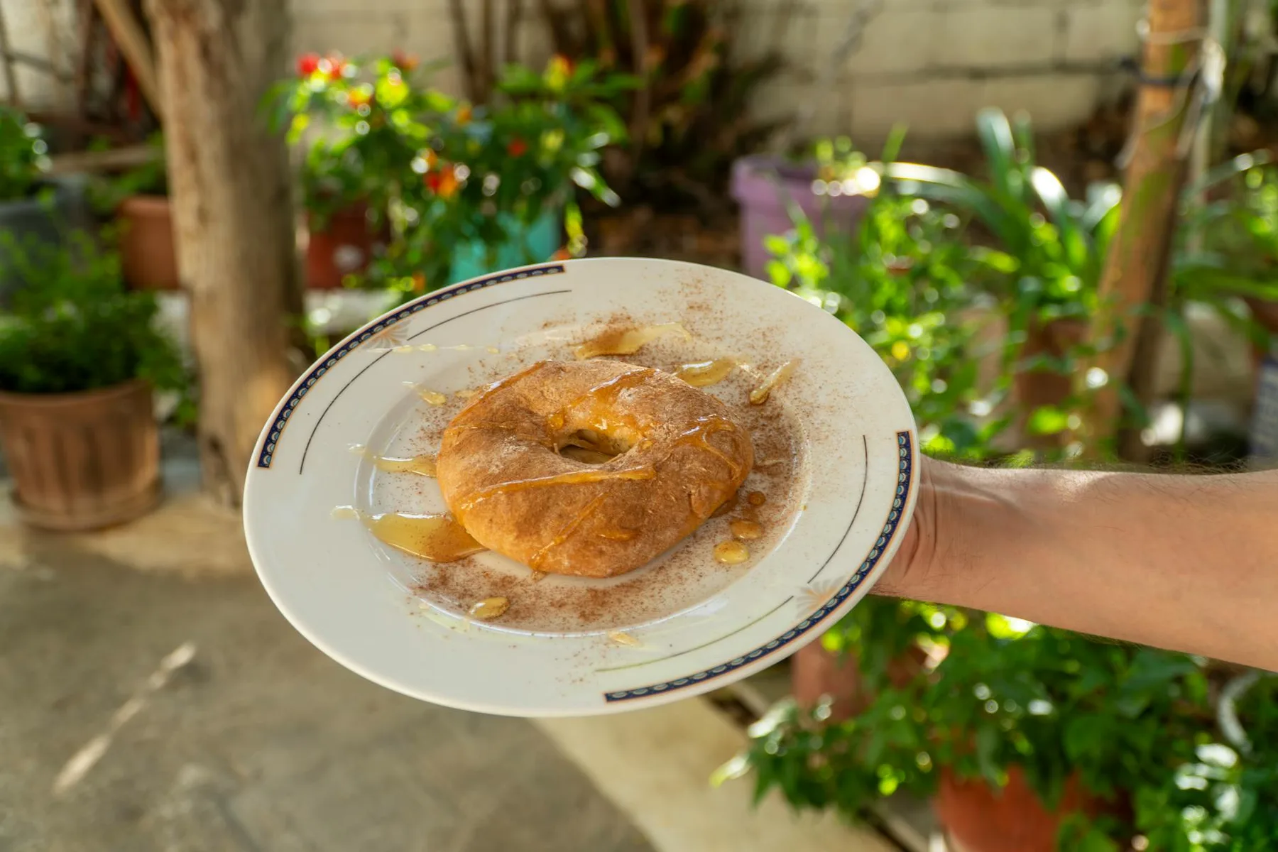 Griechisches Gebäck mit Honig und Zimt